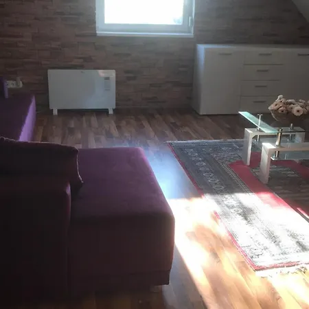 Sunnyside شقة زلاكاروس